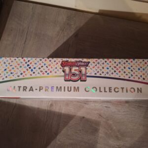 Pokémon 151 Ultra-Premium Collection (kapotte seal)